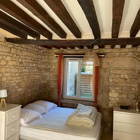 Le Nid D Abbaye Apartment